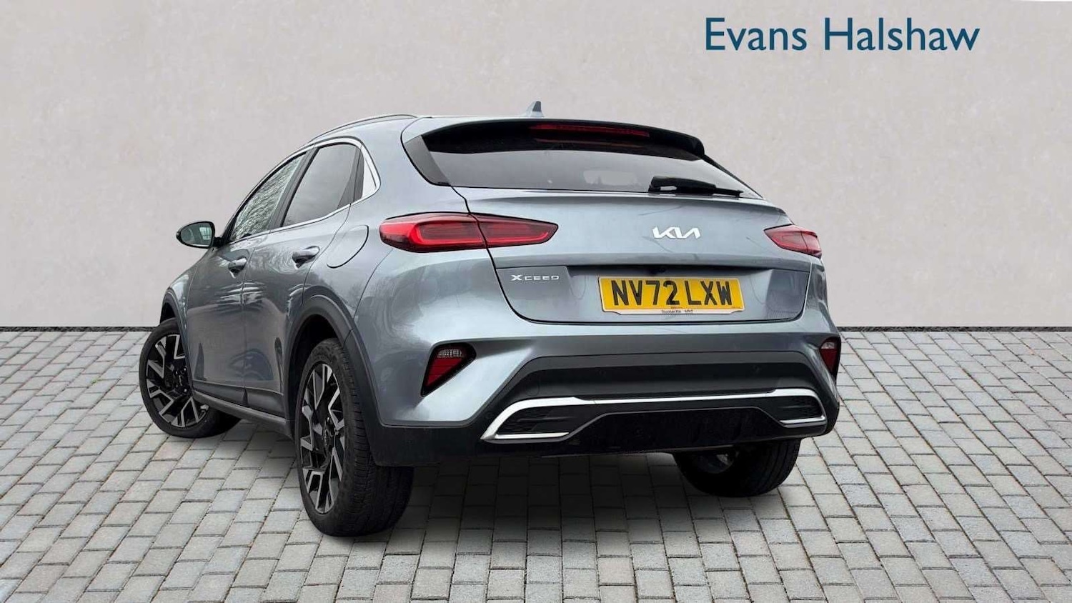 Used Kia XCeed for sale - 78104324: Photo 3