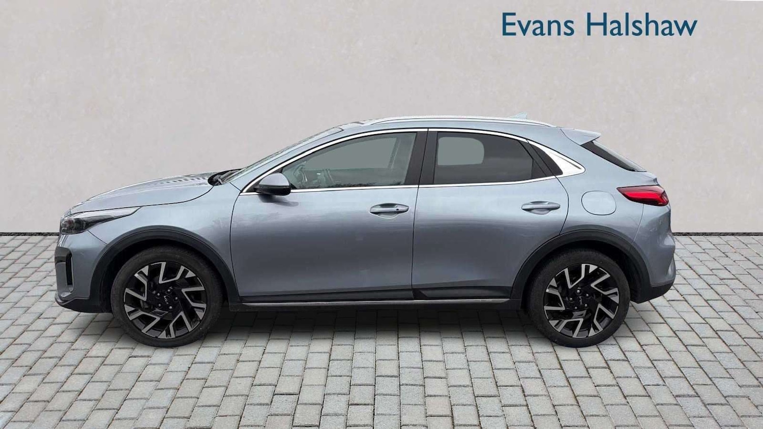 Used Kia XCeed for sale - 78104324: Photo 5