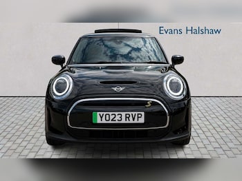 Used MINI Hatch 2023 for sale - 79523673: Photo