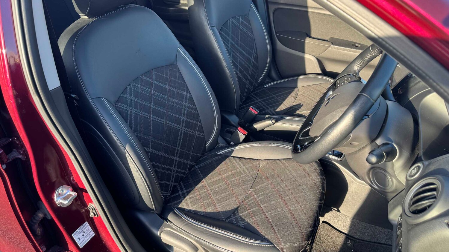 Used Mitsubishi Mirage for sale - 77857992: Photo 18