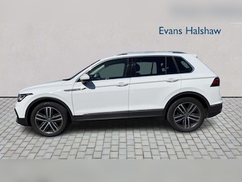 Used Volkswagen Tiguan 2023 for sale - 78378650: Photo