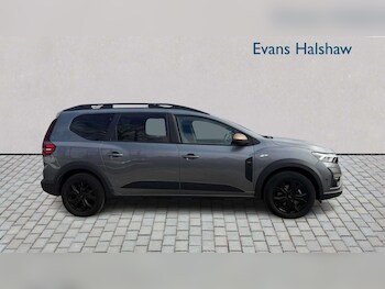 Used Dacia Jogger 2025 for sale - 78378618: Photo