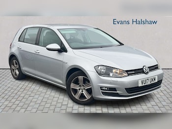 Used Volkswagen Golf 2017 for sale - 79282208: Photo