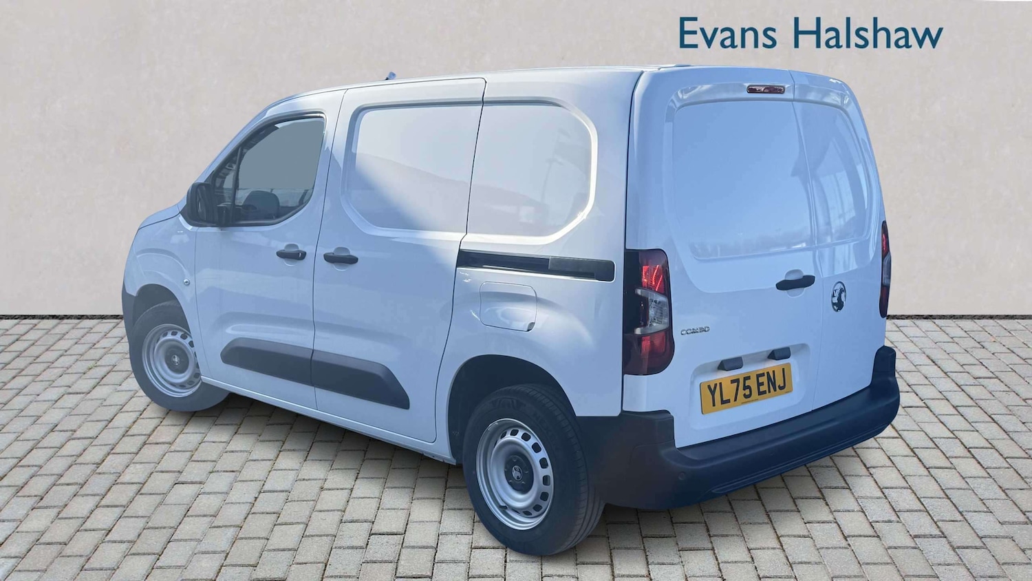 Used Vauxhall Combo 2025 for sale - 77860514: Photo 2