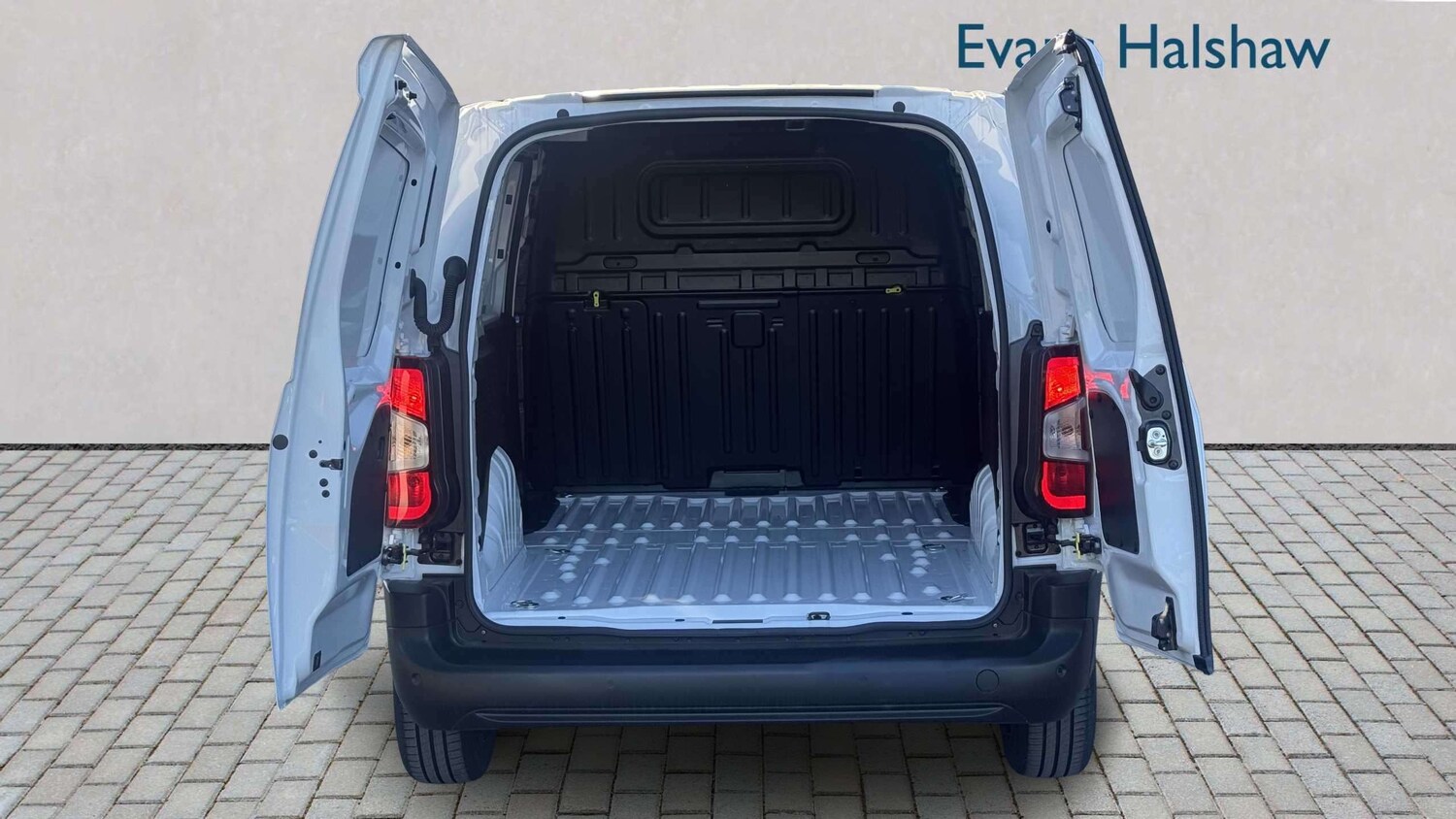 Used Vauxhall Combo 2025 for sale - 77860514: Photo 7