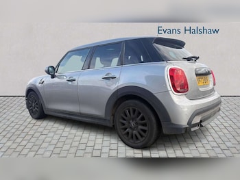 Used MINI Hatch 2023 for sale - 78787341: Photo