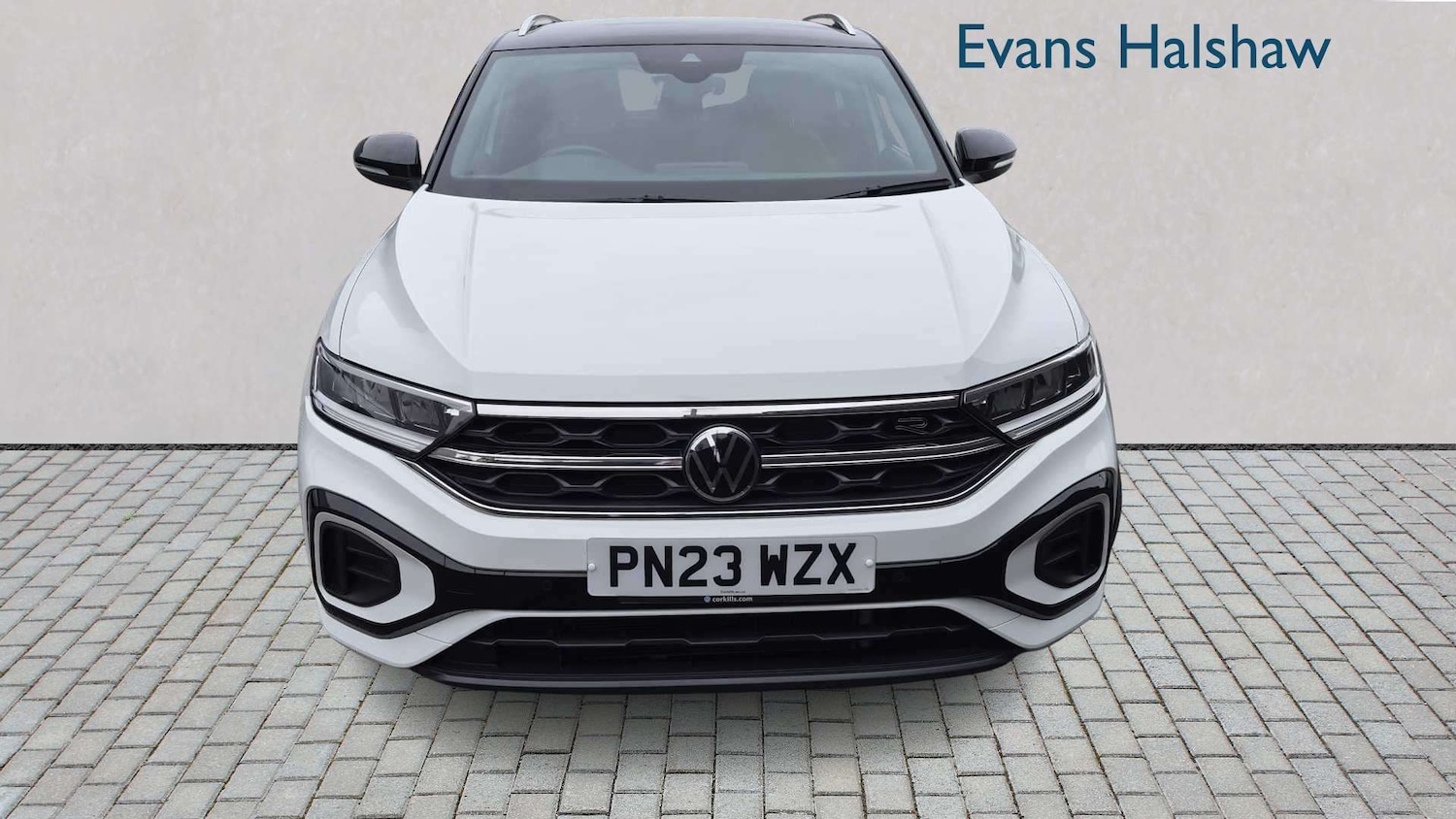 Used Volkswagen T-Roc 2023 for sale - 78104702: Photo 4