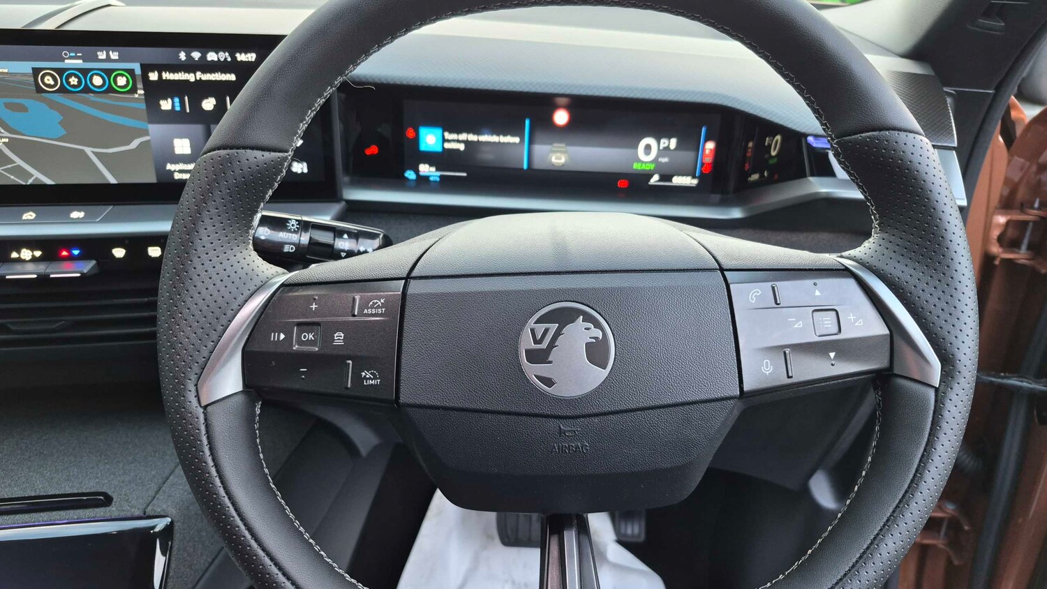 Used Vauxhall Grandland for sale - 77859849: Photo 10