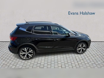 Used SEAT Arona 2024 for sale - 78378860: Photo