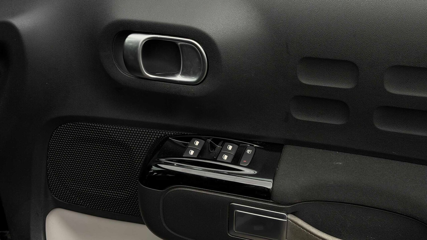 Used Citroen C3 2022 for sale - 77860871: Photo 10