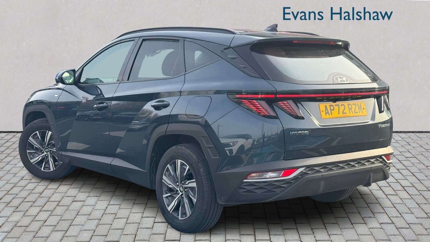 Used Hyundai TUCSON 2023 for sale - 77979505: Photo 3