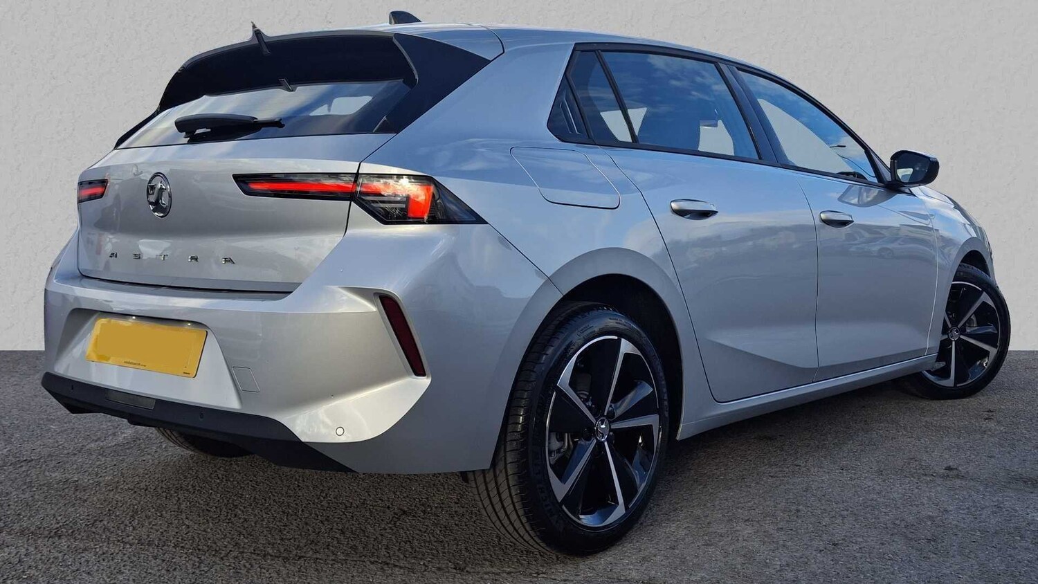 Used Vauxhall Astra for sale - 77861501: Photo 13