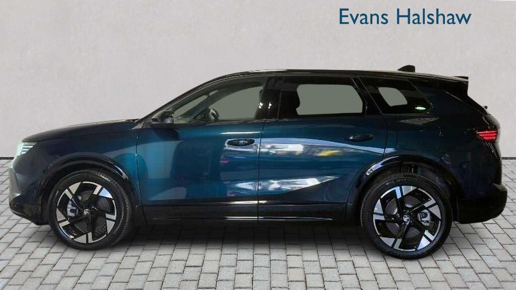 Used Vauxhall Grandland for sale - 77857359: Photo 2