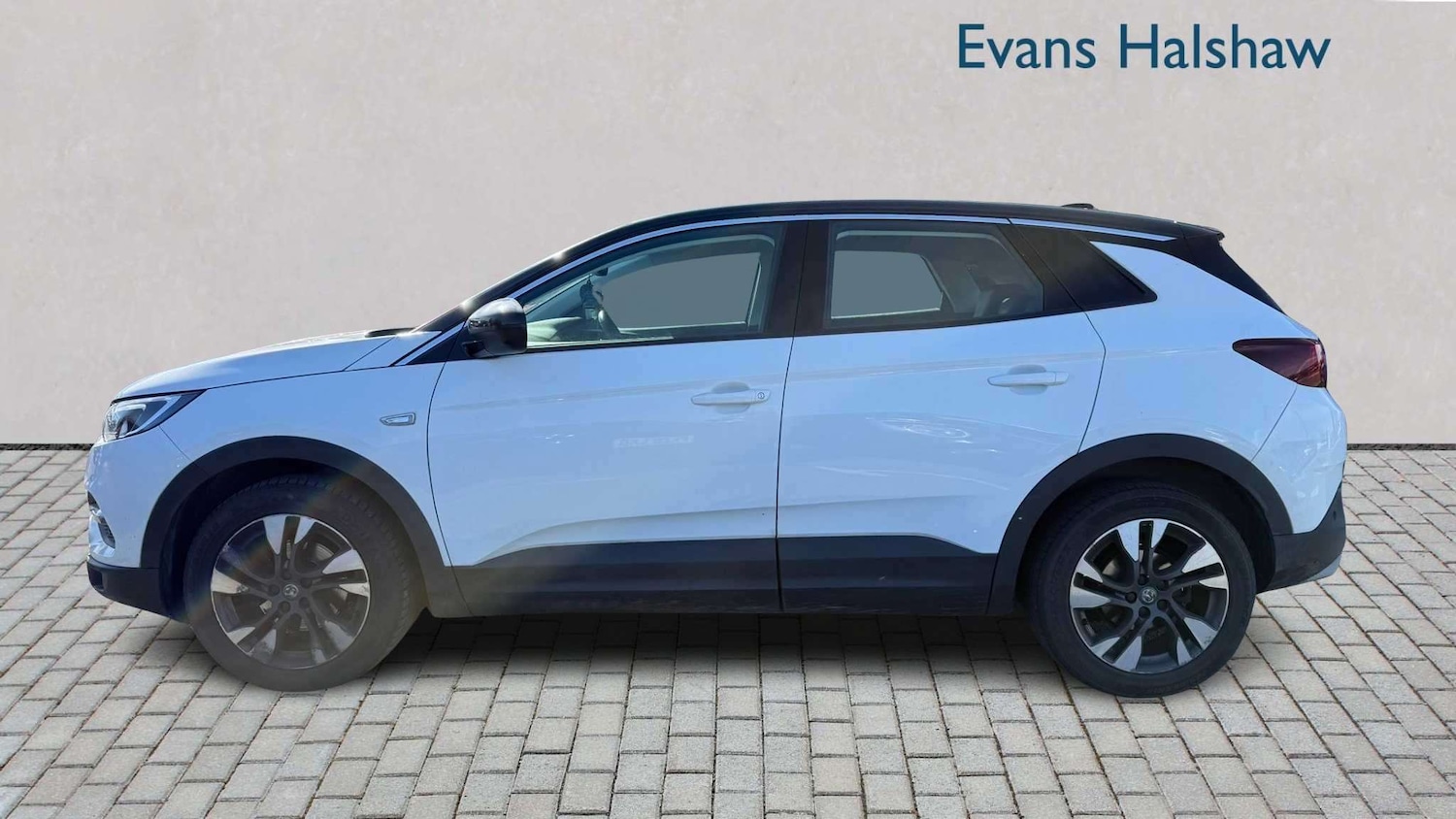 Used Vauxhall Grandland X 2019 for sale - 77942982: Photo 4