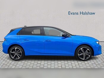 Used Vauxhall Astra 2025 for sale - 77858642: Photo