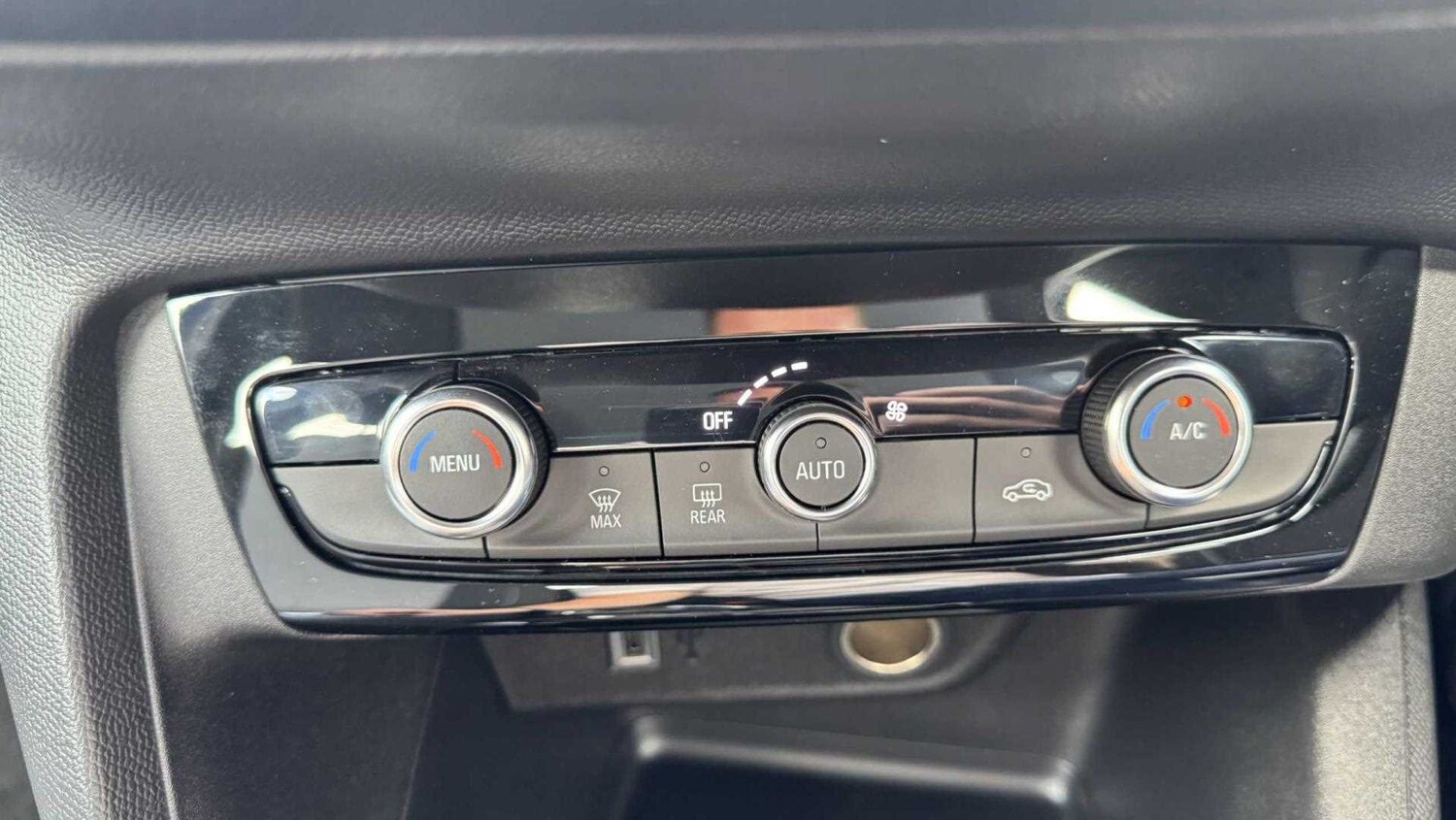 Used Vauxhall Corsa for sale - 77859793: Photo 24