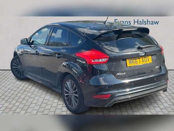 Used Ford Focus 2017 for sale - 78118698: Photo