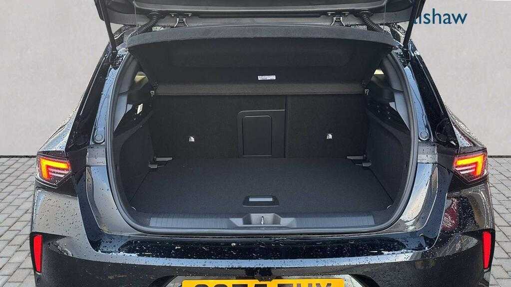 Used Vauxhall Astra for sale - 77859267: Photo 7