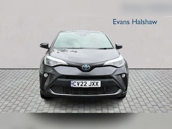 Used Toyota C-HR 2022 for sale - 79689500: Photo