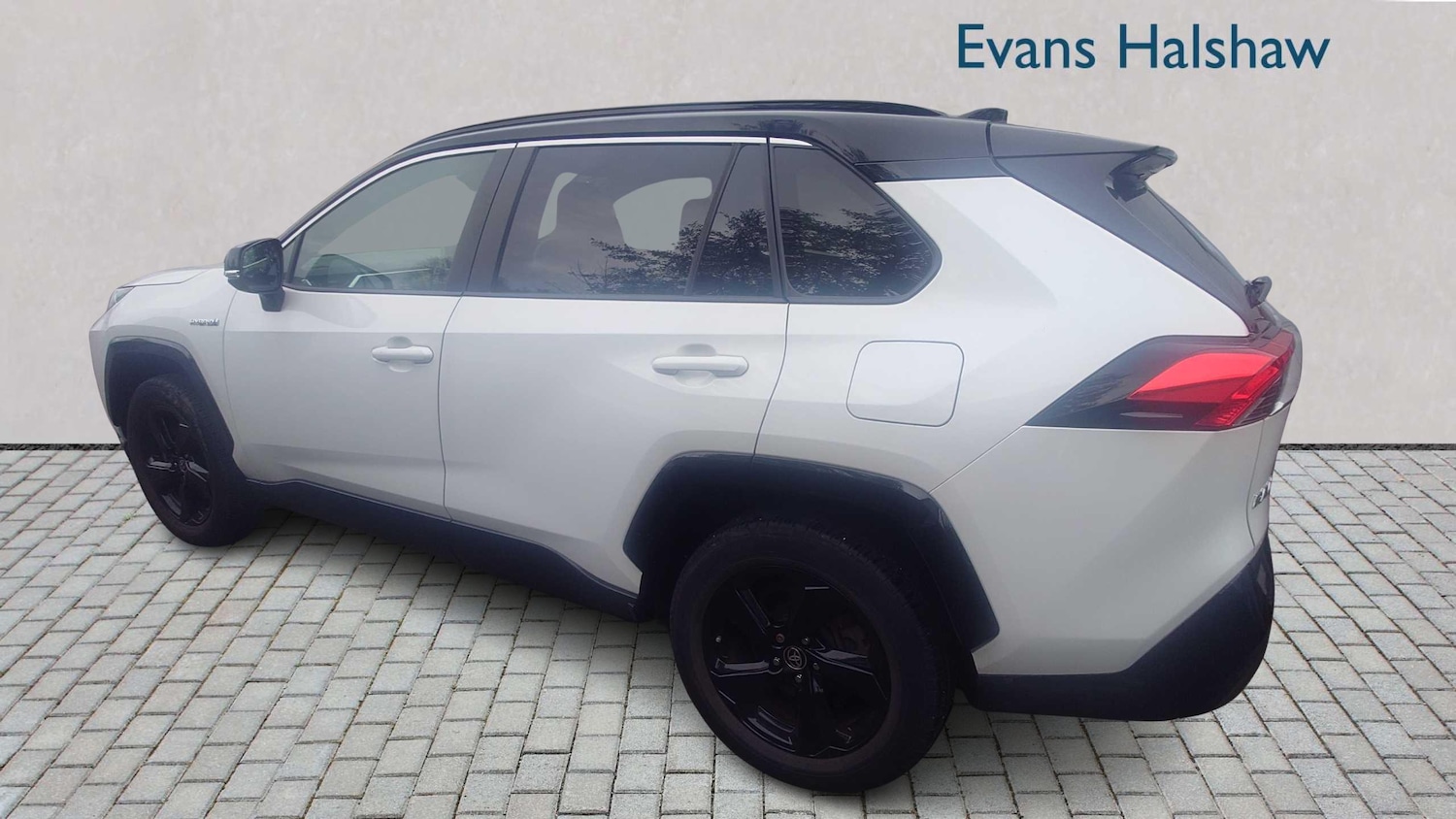 Used Toyota RAV4 for sale - 77859165: Photo 3