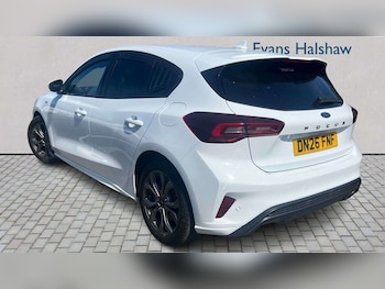 Used Ford Focus 2026 for sale - 79473218: Photo
