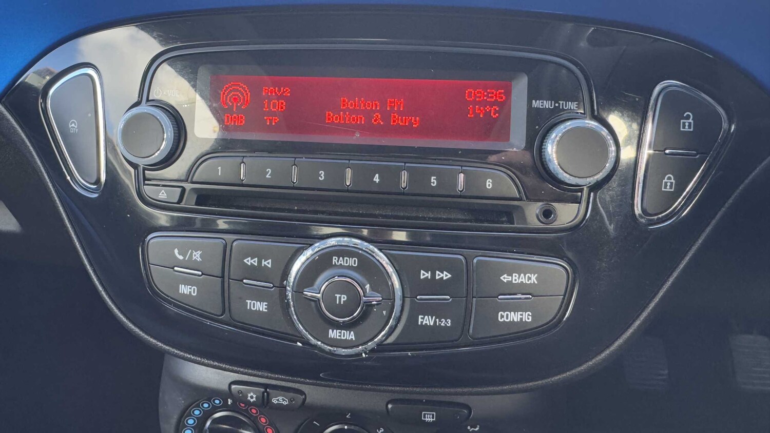 Used Vauxhall ADAM for sale - 77858870: Photo 24