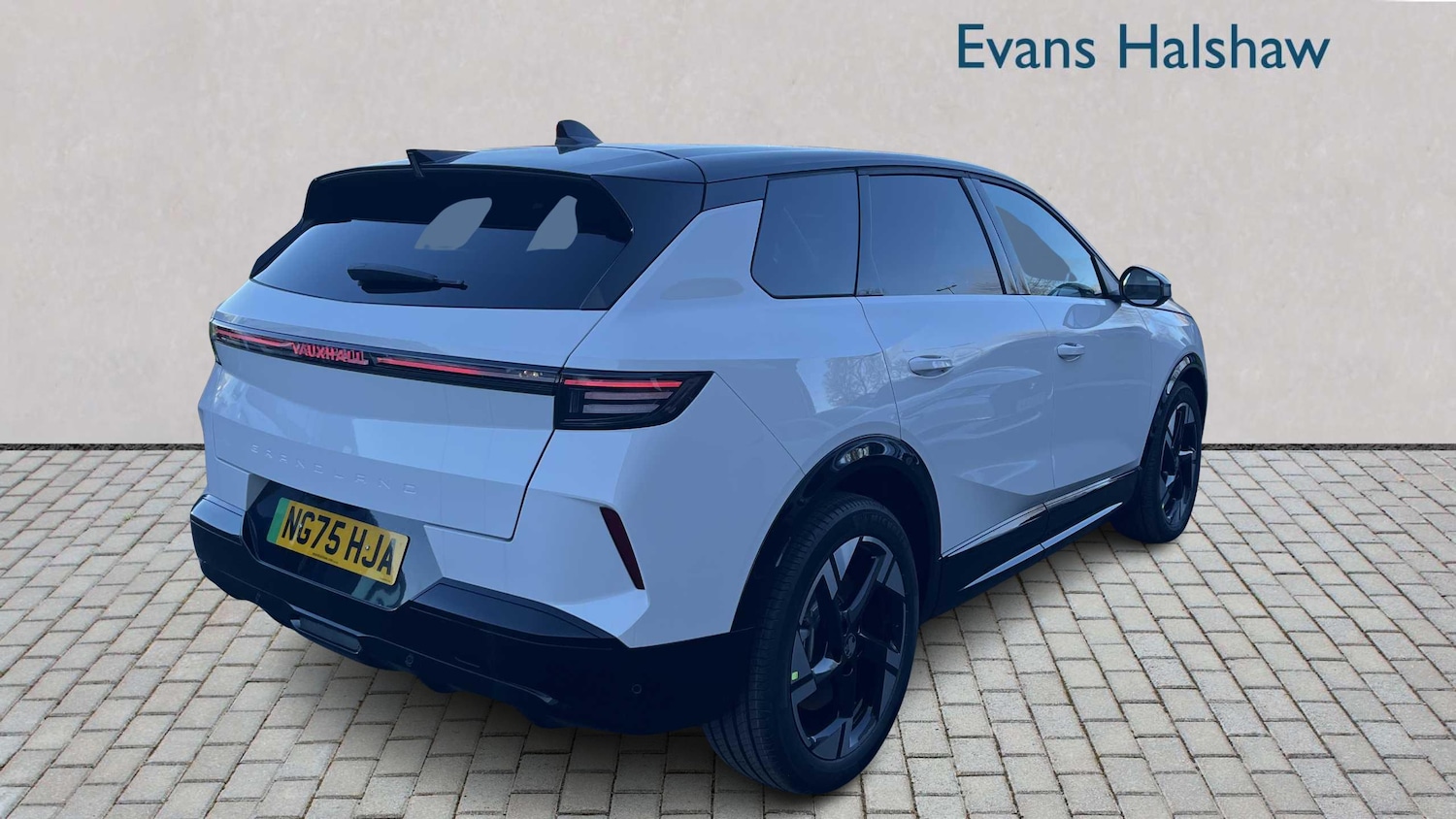 Used Vauxhall Grandland for sale - 77861876: Photo 3