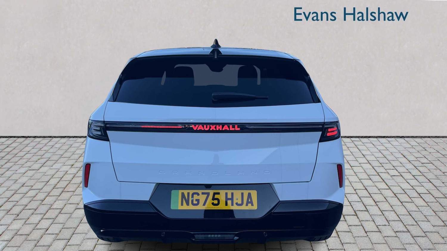 Used Vauxhall Grandland for sale - 77861876: Photo 4