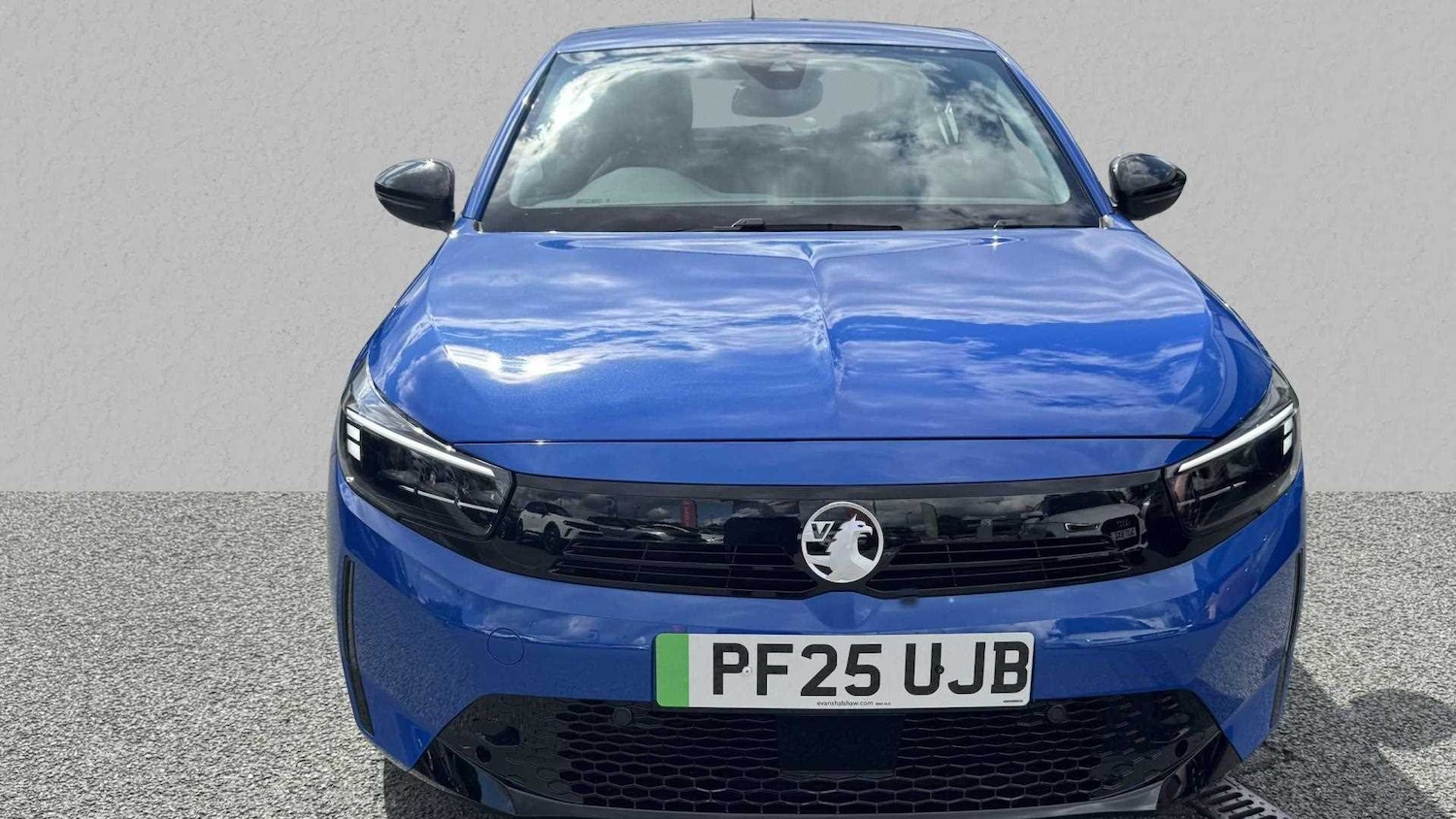 Used Vauxhall Corsa for sale - 77860369: Photo 2