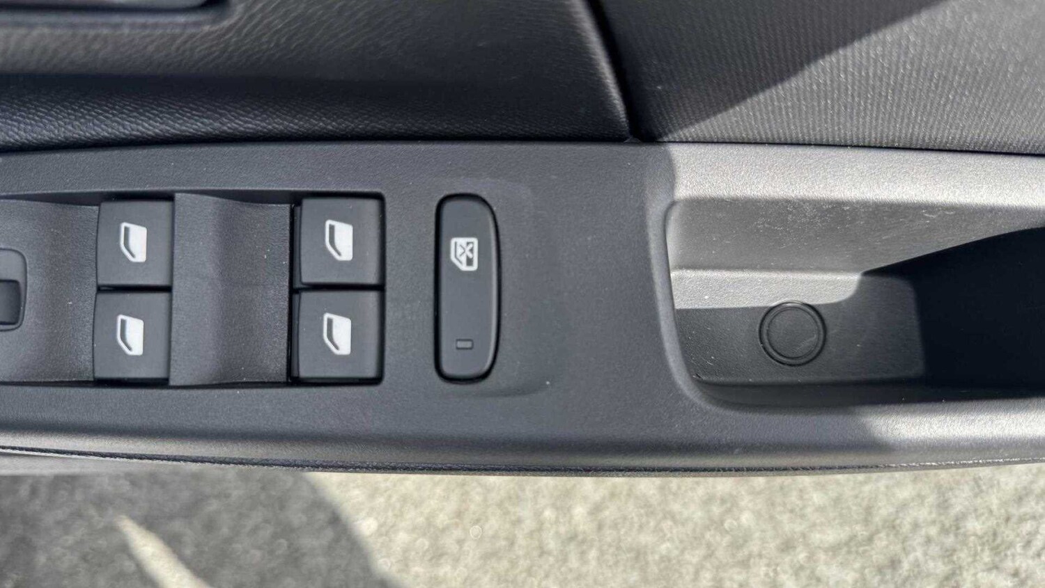 Used Vauxhall Corsa for sale - 77860369: Photo 29