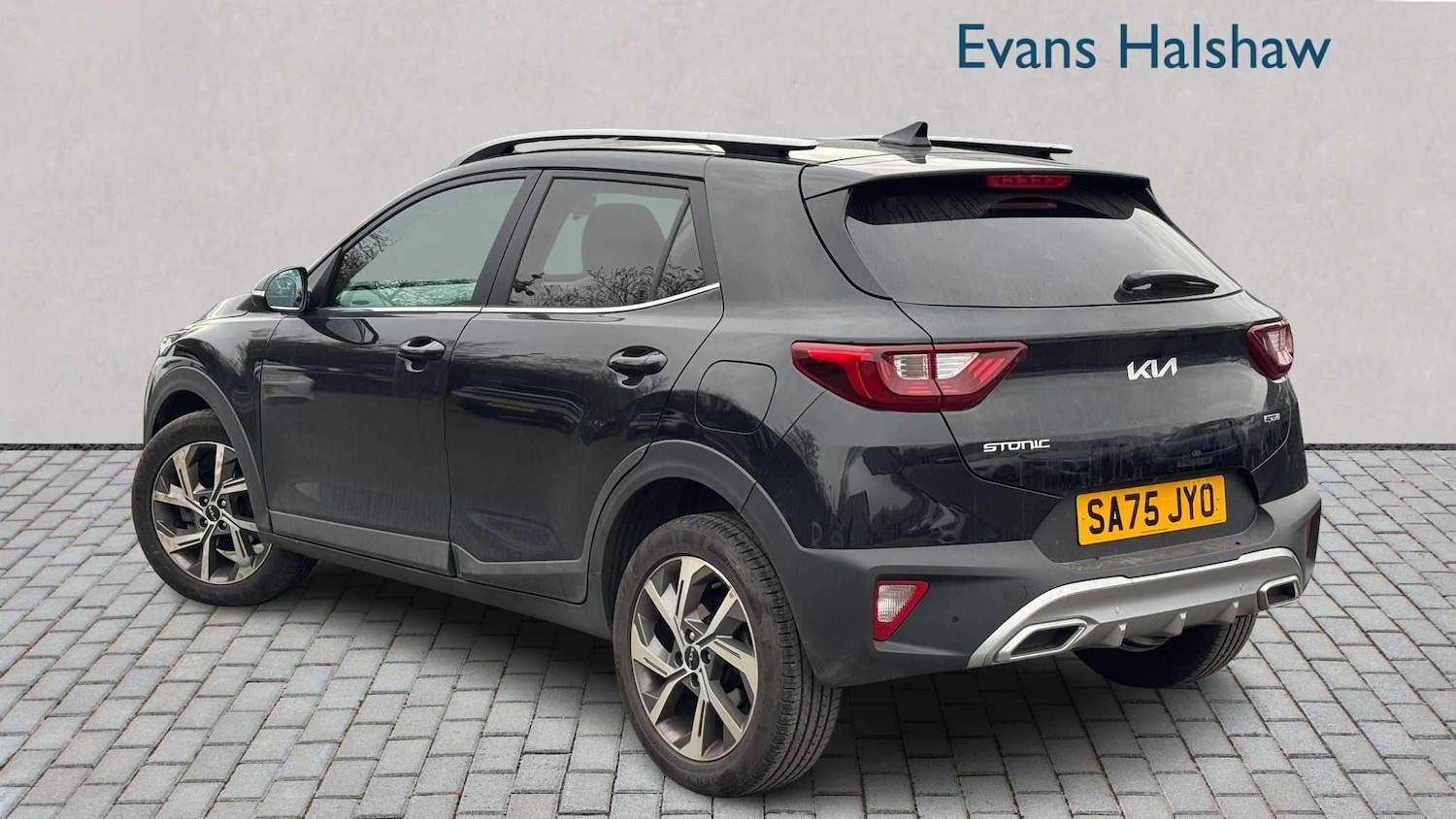 Used Kia Stonic 2025 for sale - 77995870: Photo 3