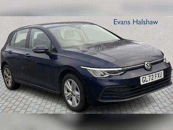 Used Volkswagen Golf 2022 for sale - 77860001: Photo