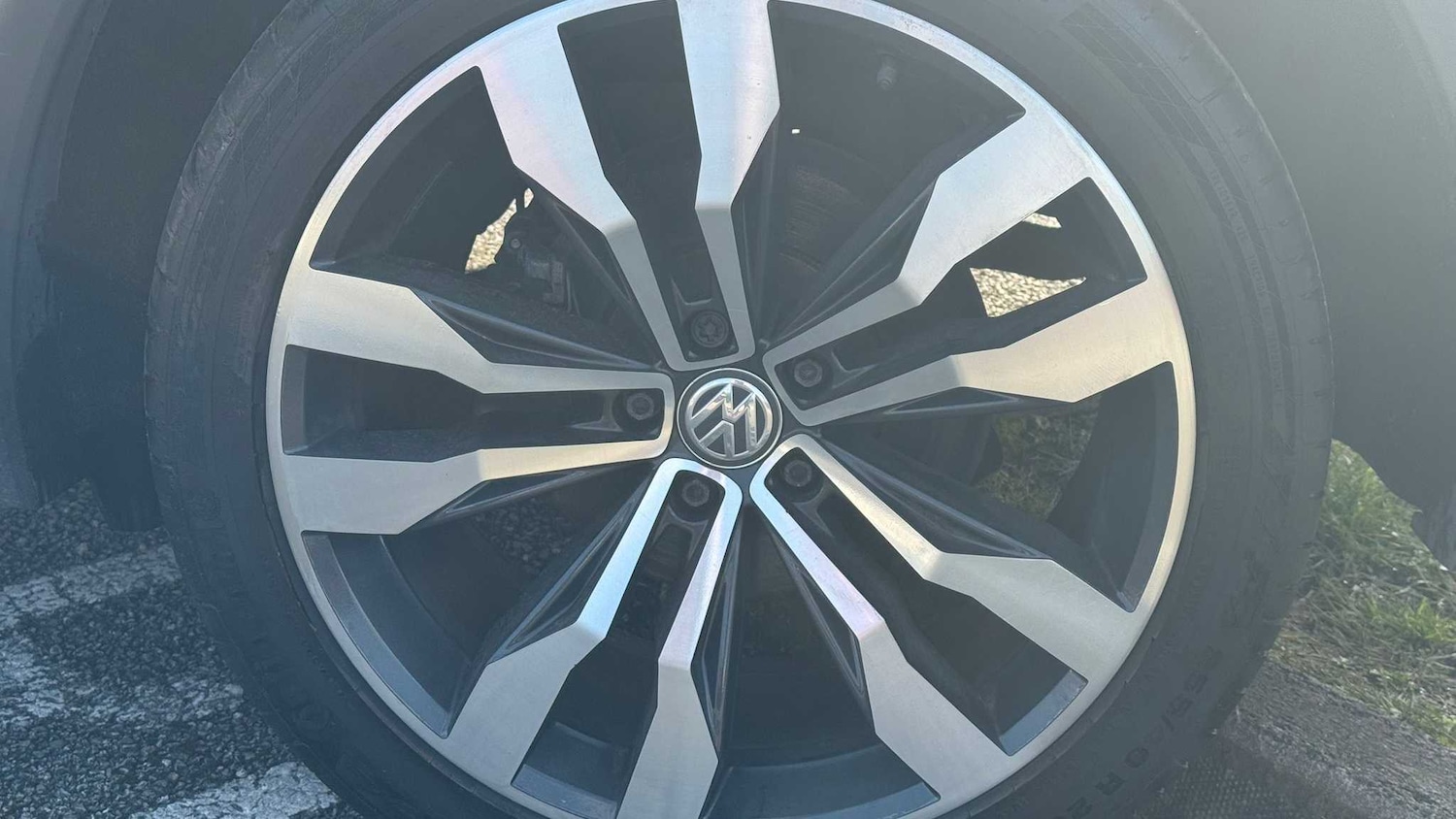 Used Volkswagen Tiguan 2020 for sale - 77856819: Photo 15