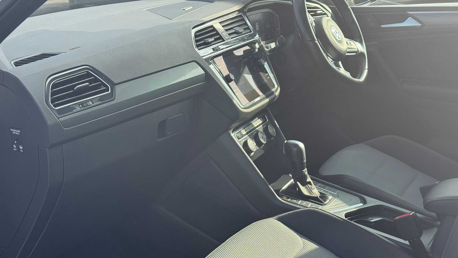 Used Volkswagen Tiguan 2020 for sale - 77856819: Photo 8