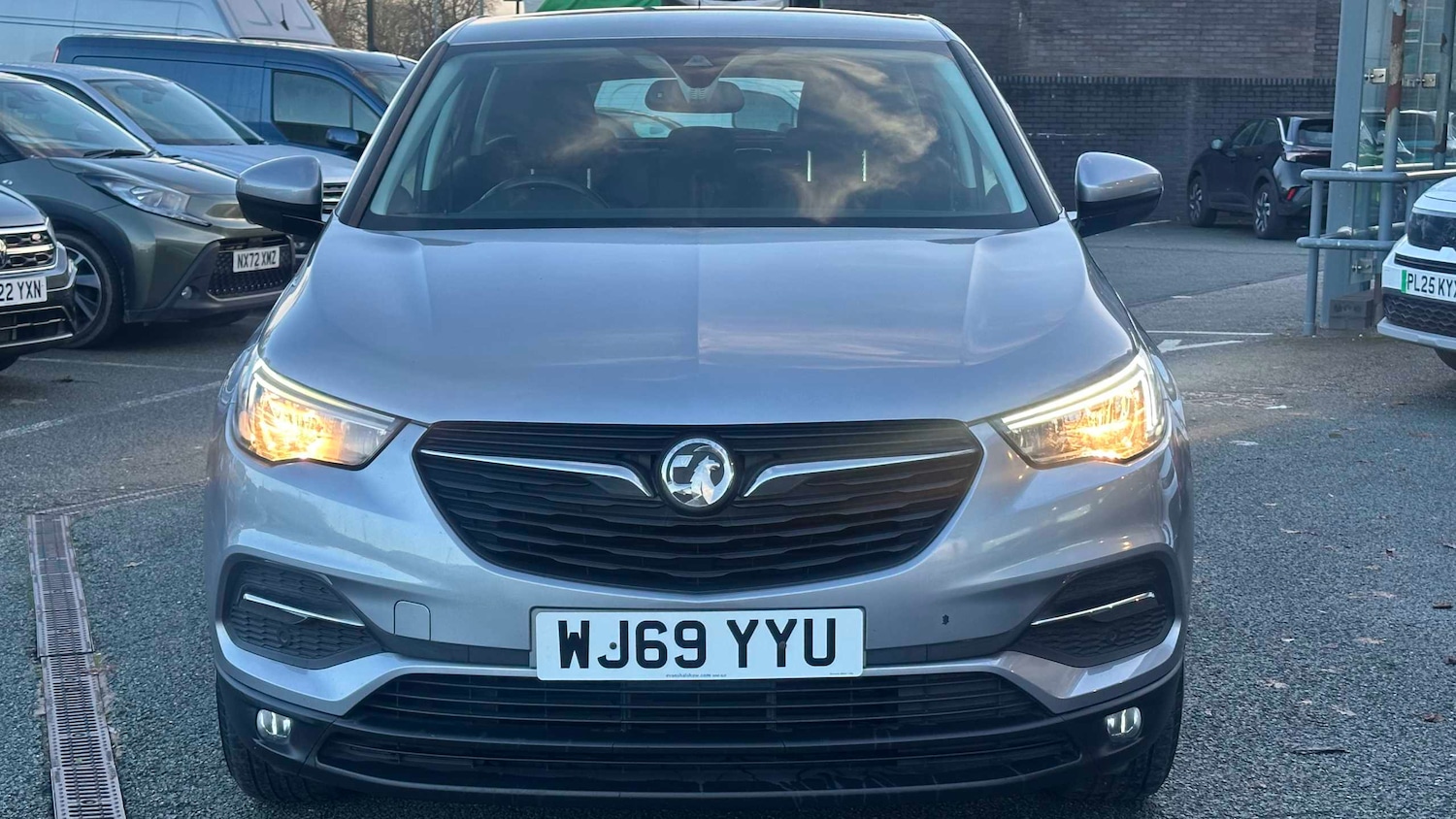 Used Vauxhall Grandland X for sale - 77859630: Photo 2
