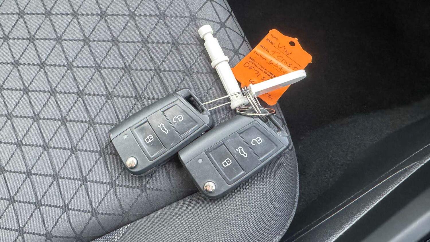 Used Volkswagen T-Cross for sale - 77862595: Photo 18