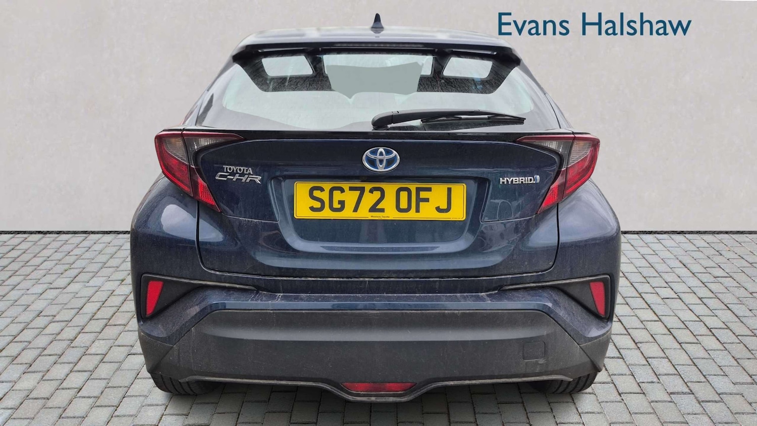 Used Toyota C-HR for sale - 77860307: Photo 4