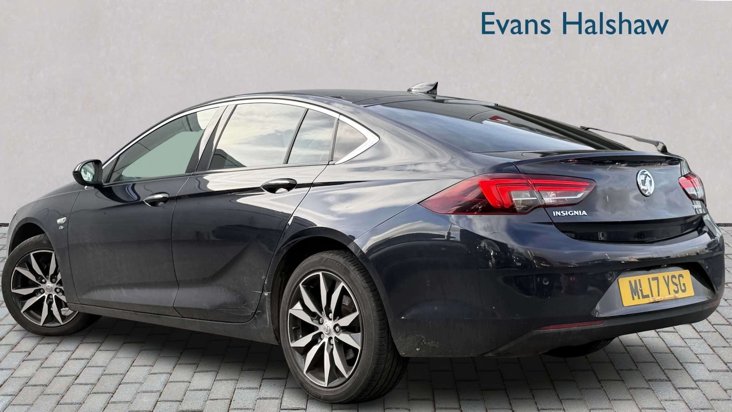Used Vauxhall Insignia for sale - 77860003: Photo 2