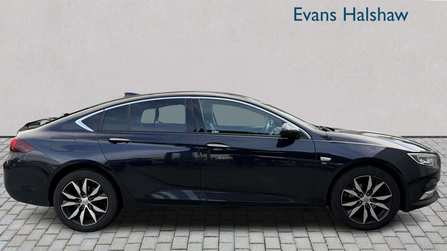 Used Vauxhall Insignia for sale - 77860003: Photo 3