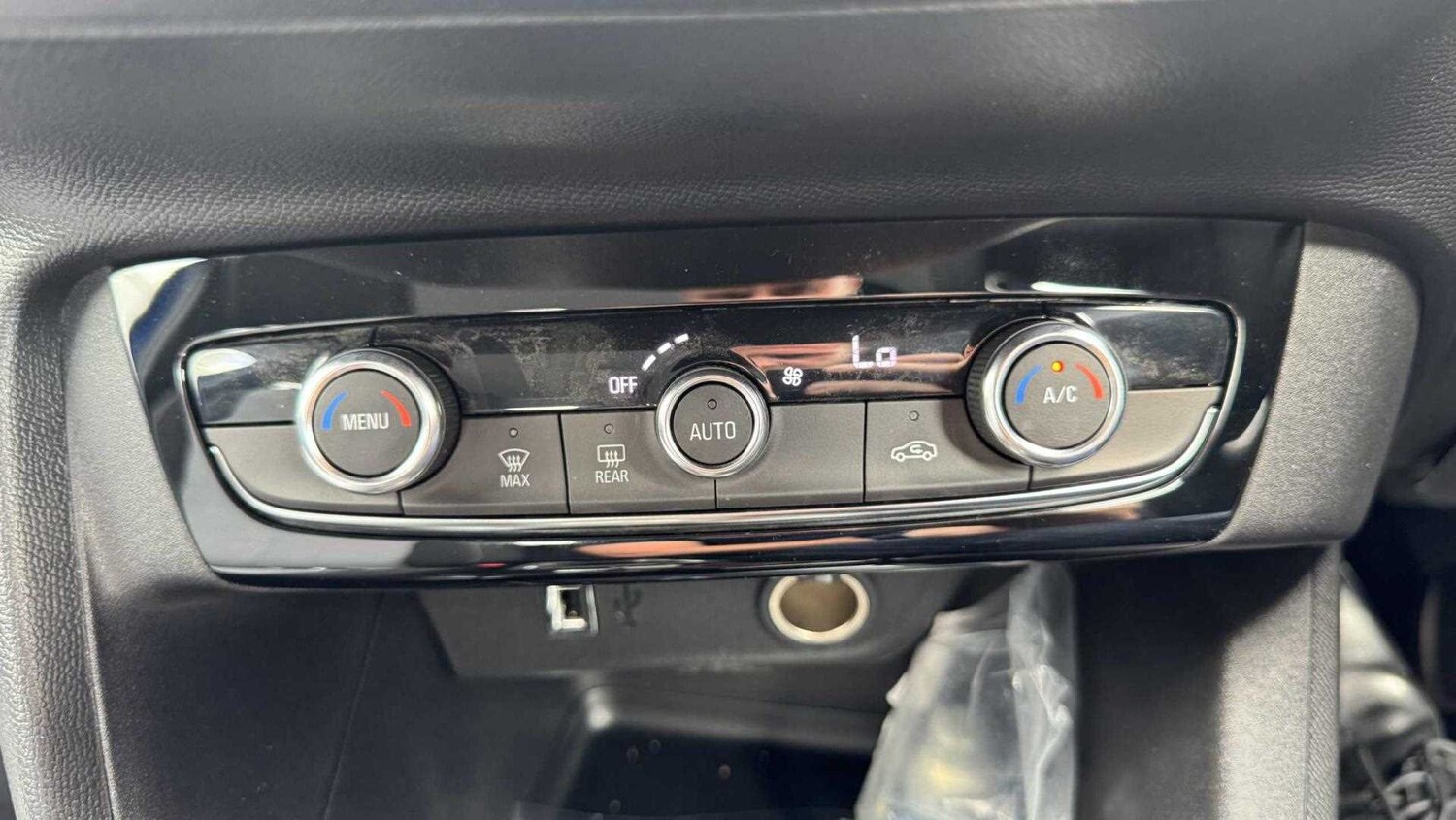 Used Vauxhall Corsa for sale - 77857482: Photo 25