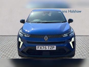 Used Renault Captur 2025 for sale - 79148005: Photo