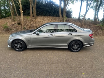 Used Mercedes-Benz C Class 2010 for sale - 78428334: Photo