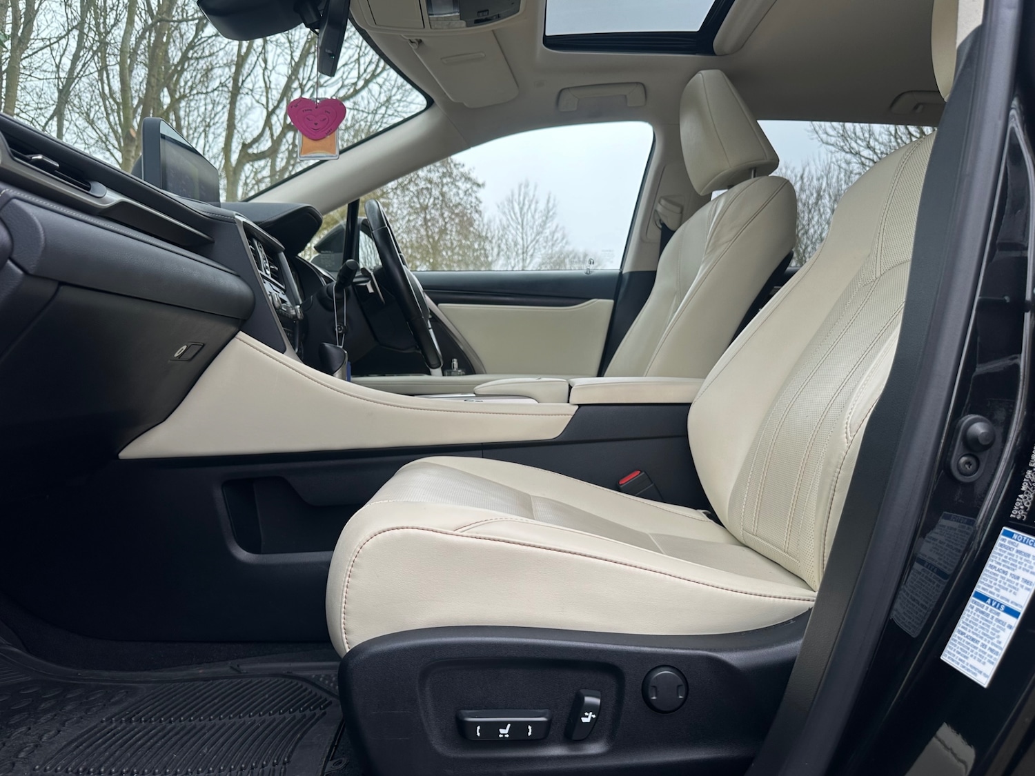 Used Lexus RX 2022 for sale - 77801766: Photo 12