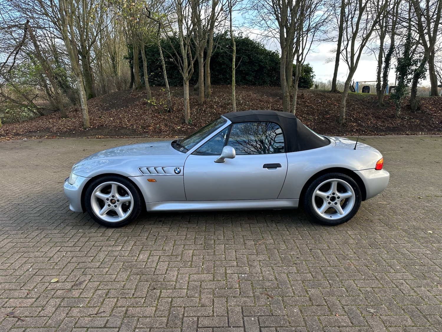Used BMW Z3 1999 for sale - 77447769: Photo 2