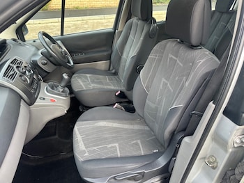 Used Renault Grand Scenic 2006 for sale - 77485505: Photo