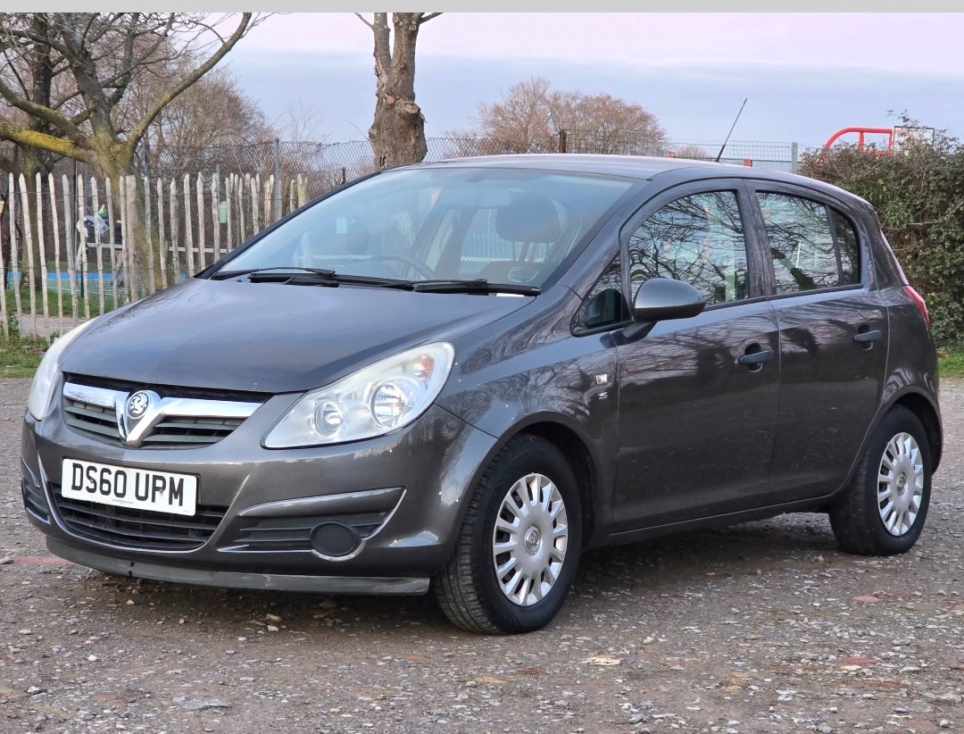 Used Vauxhall Corsa 2010 for sale - 77071240: Photo 2