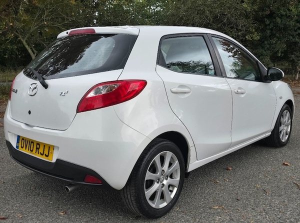 Used Mazda Mazda2 2010 for sale - 76208998: Photo 1