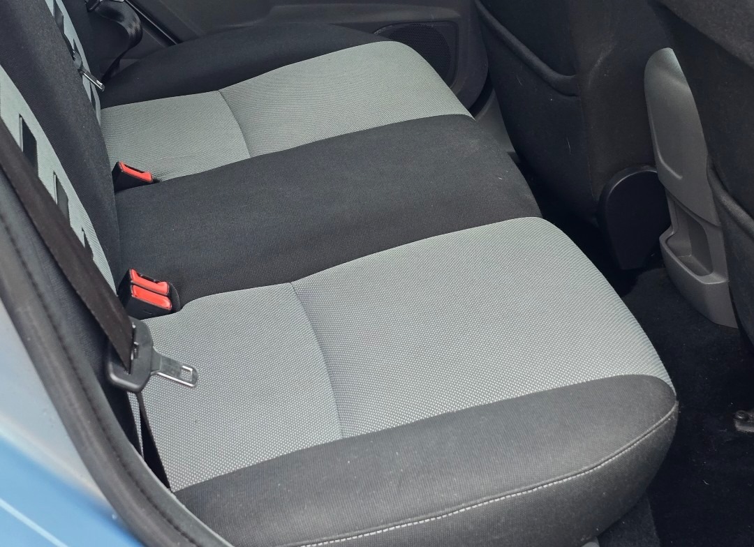 Used Ford Focus 2010 for sale - 76698939: Photo 11