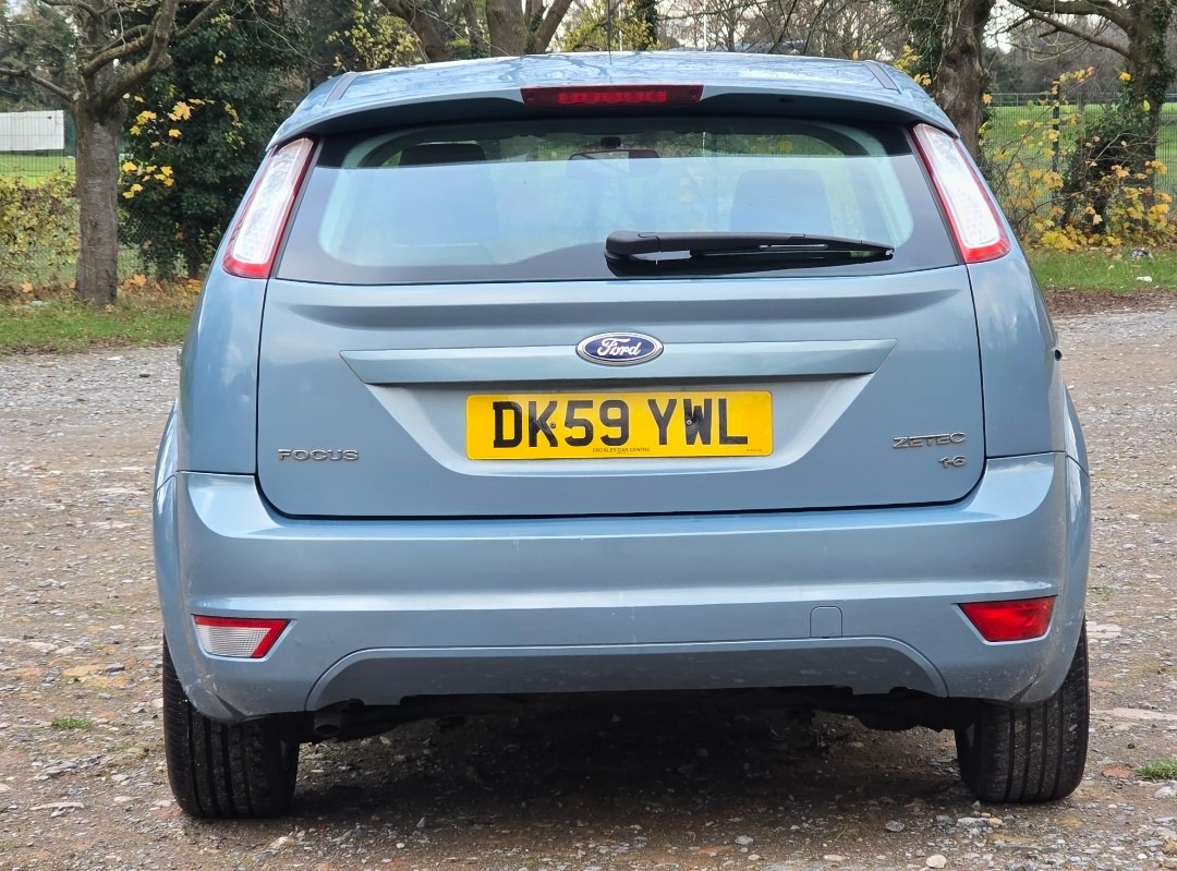 Used Ford Focus 2010 for sale - 76698939: Photo 7