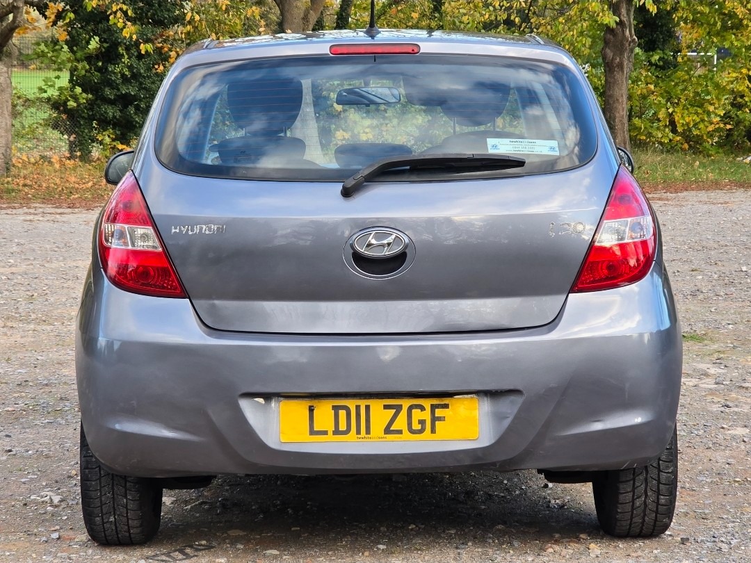 Used Hyundai i20 2011 for sale - 76394936: Photo 8